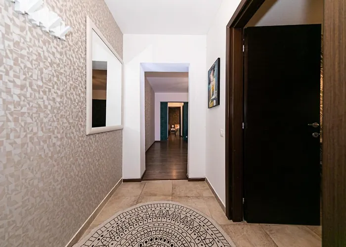 公寓 One Bedroom Near Floreasca Park *